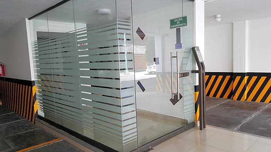 Grupo Kings Suites -Platon 436