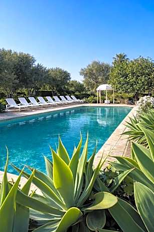 Isola Charm B&B - Pool & Nature Stay