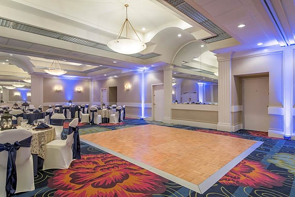 Crowne Plaza Hotel Virginia Beach-Norfolk By IHG