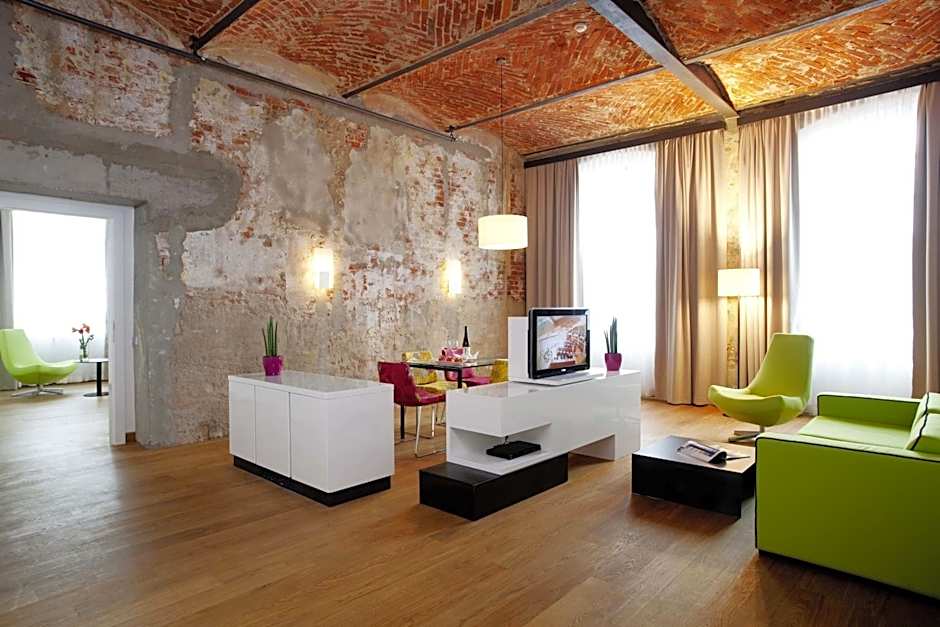 Vienna House by Wyndham Andel's Lodz
