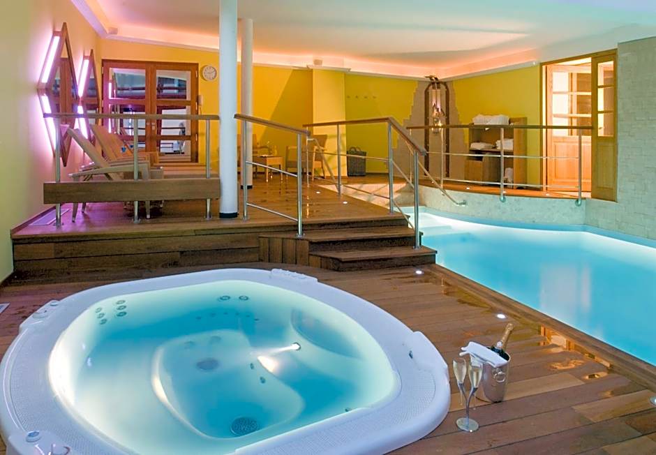 Hotel De La Matelote