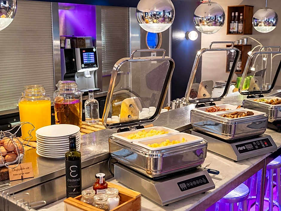 Mercure Paris Massy Gare TGV