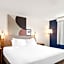 Spark by Hilton Springfield Southwest