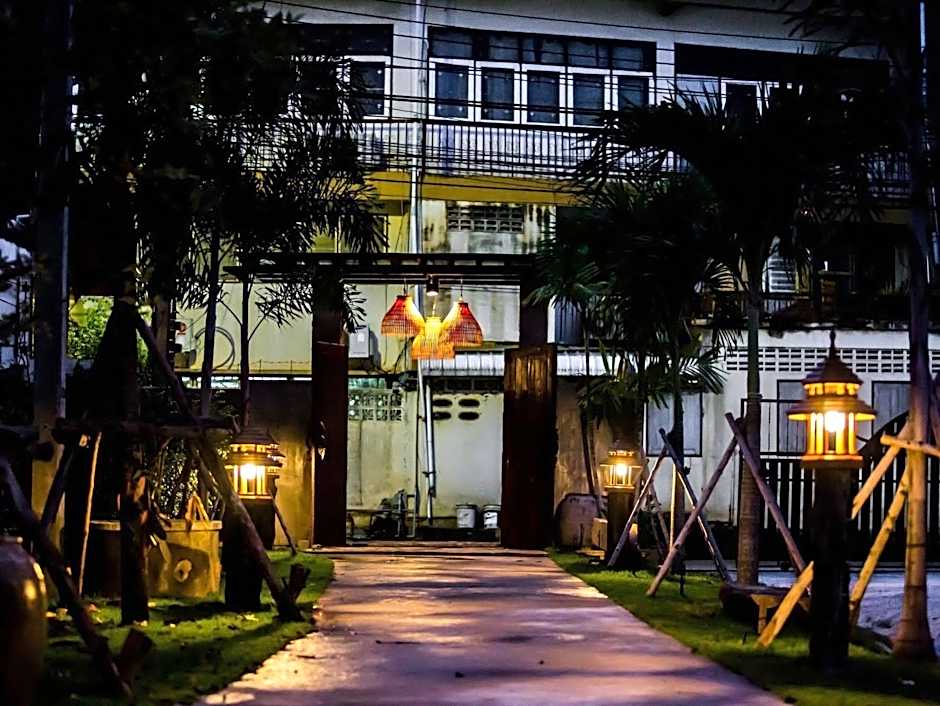 Foresto Sukhothai Guesthome