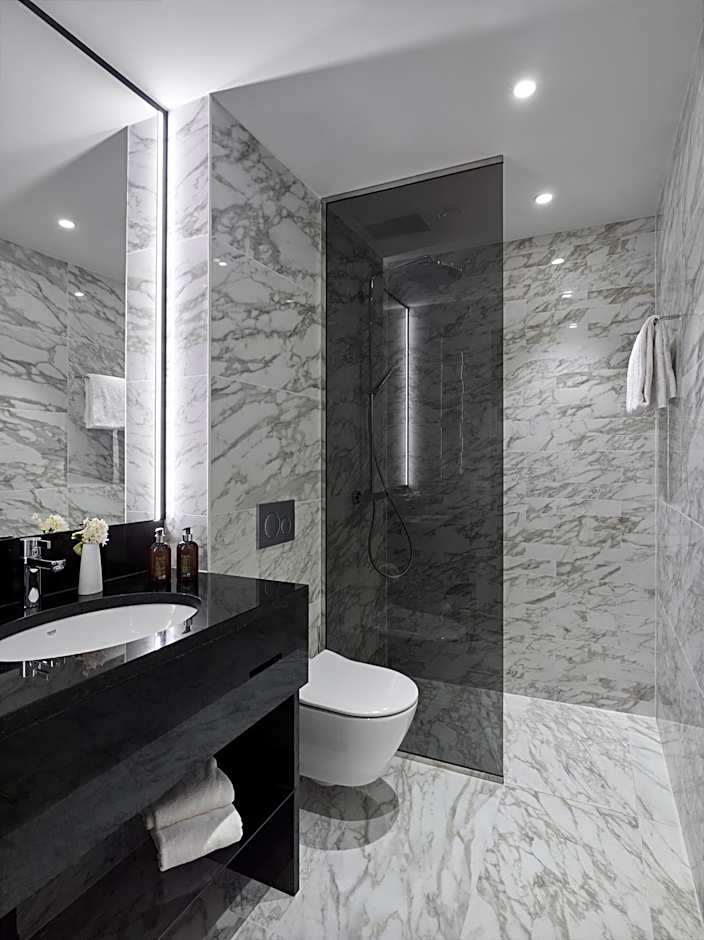 EST Grand Hotel Savoy