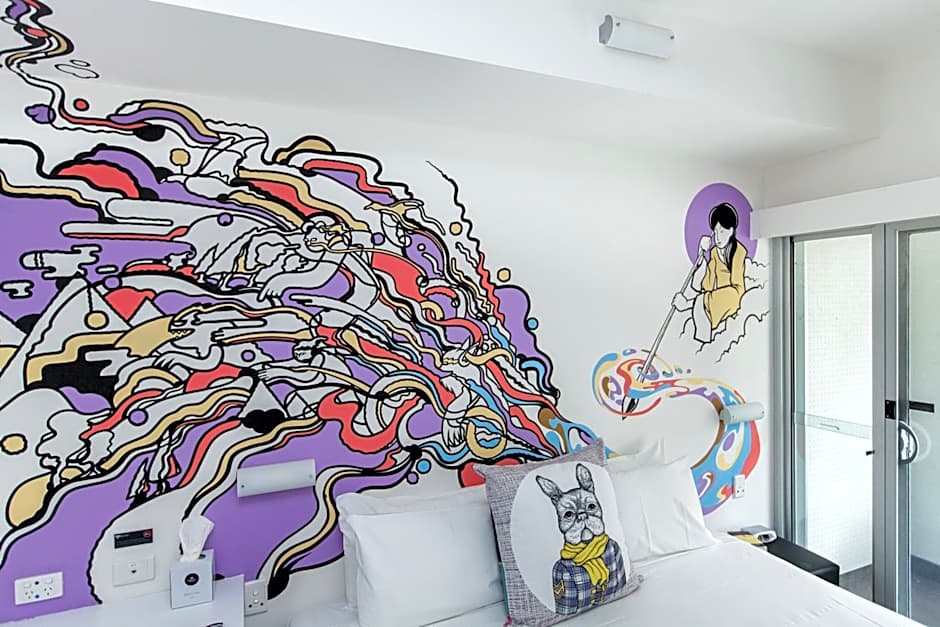 Majestic Minima Hotel