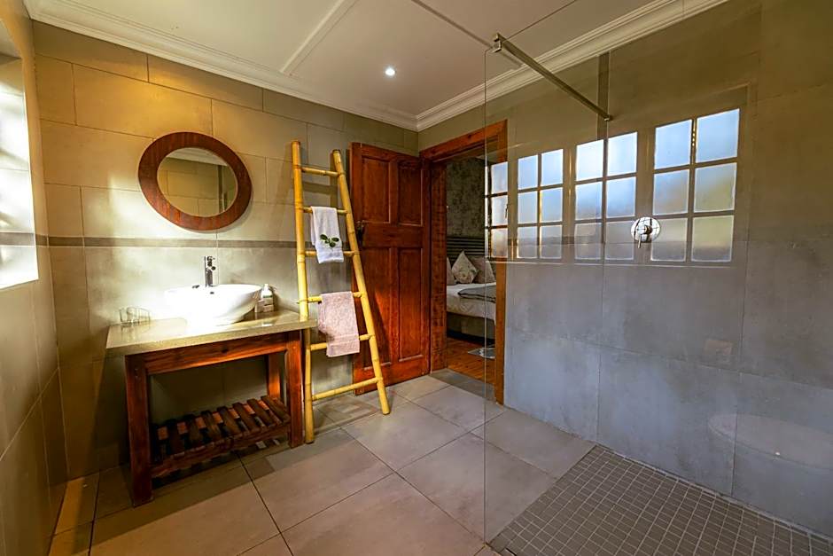 Guest Suites on Connor