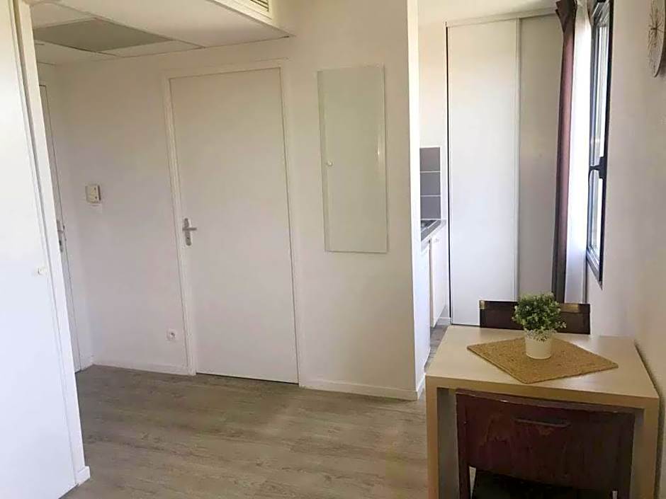 Appart'Hotel - Gare TGV - Courtine - Confluence - 202