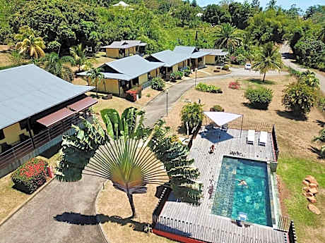 Lodges Balourou ,Meublé de Tourisme avec services