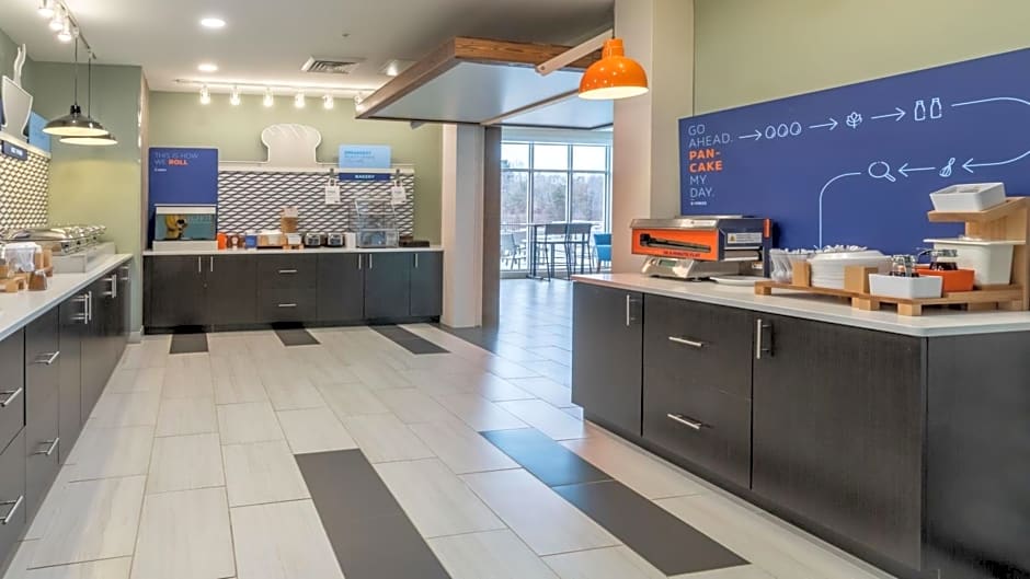 Holiday Inn Express And Suites Marion By IHG