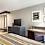 Country Inn & Suites by Radisson, Gatlinburg, TN