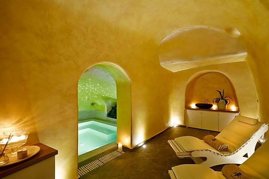 Gold Suites
