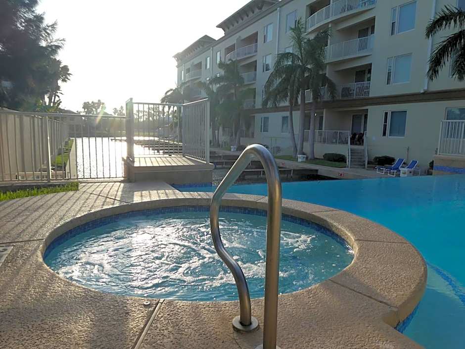 Fishermans Landing on The Bay- Las Marinas