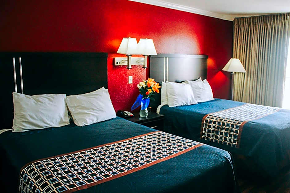 Rodeway Inn & Suites Lake Havasu City