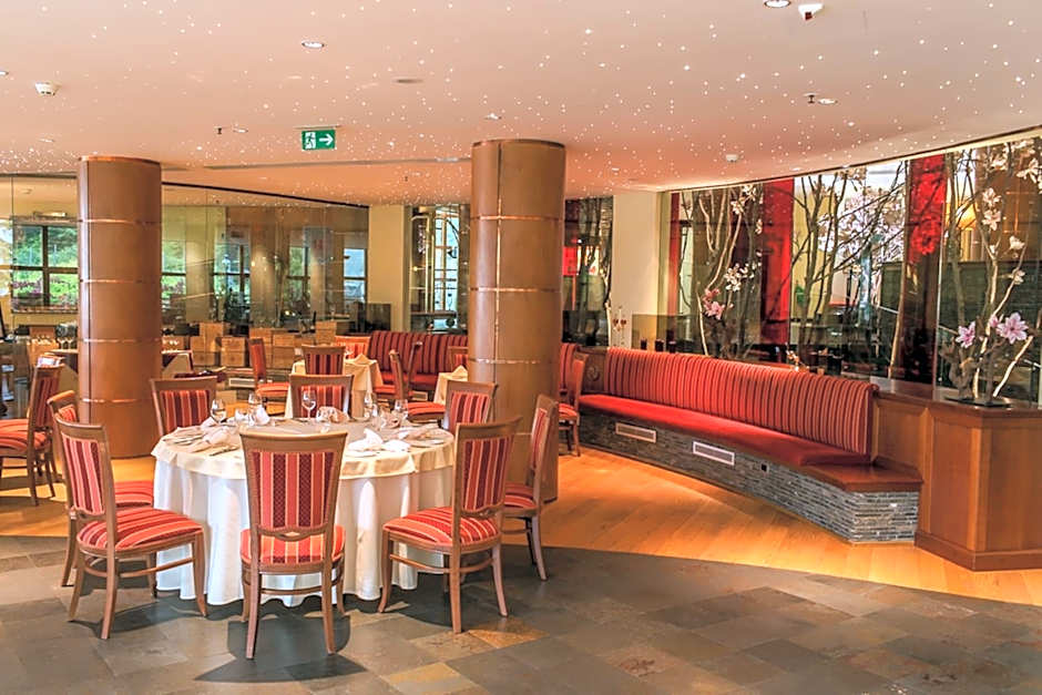 Lux Garden Hotel