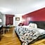 High Point Inn & Suites