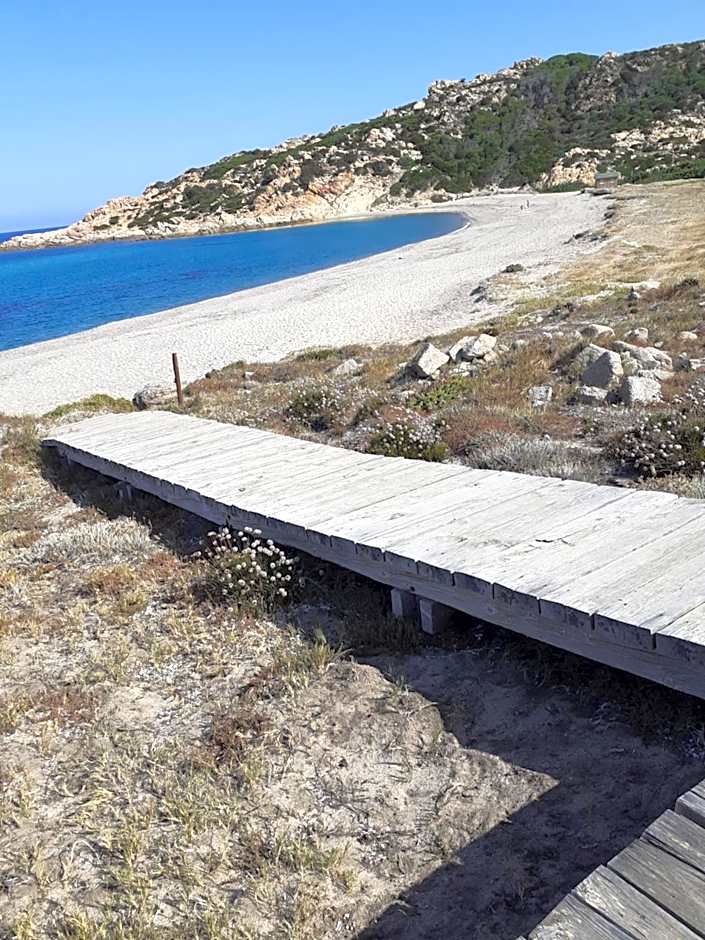 casa mirice in residence con piscina ,wifi,climatizzatore vicino al mare