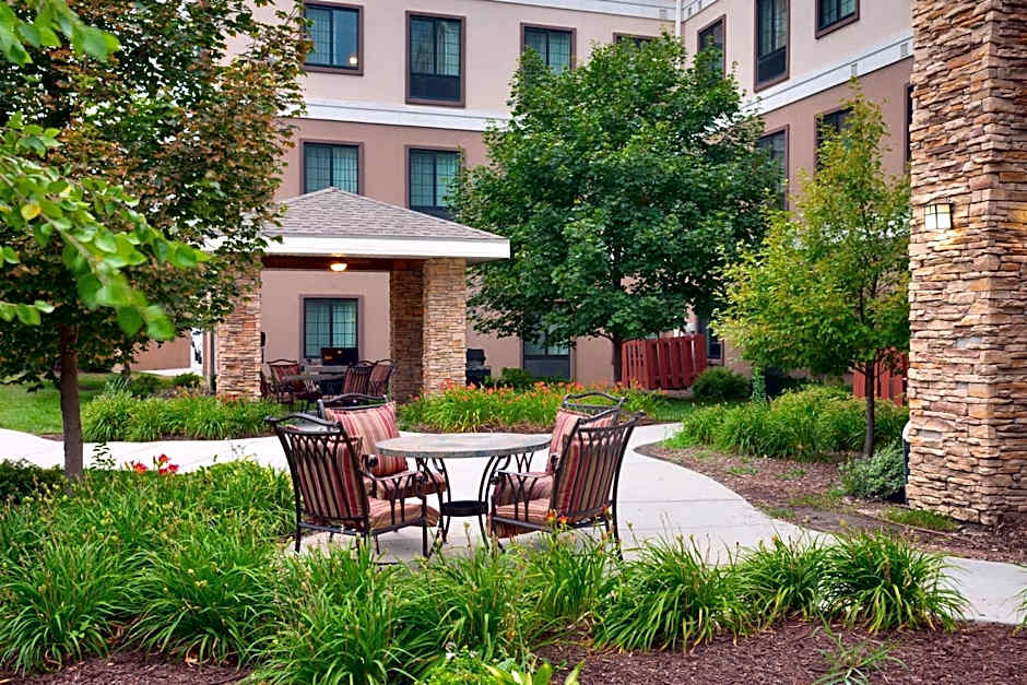 Staybridge Suites Omaha 80th and Dodge By IHG