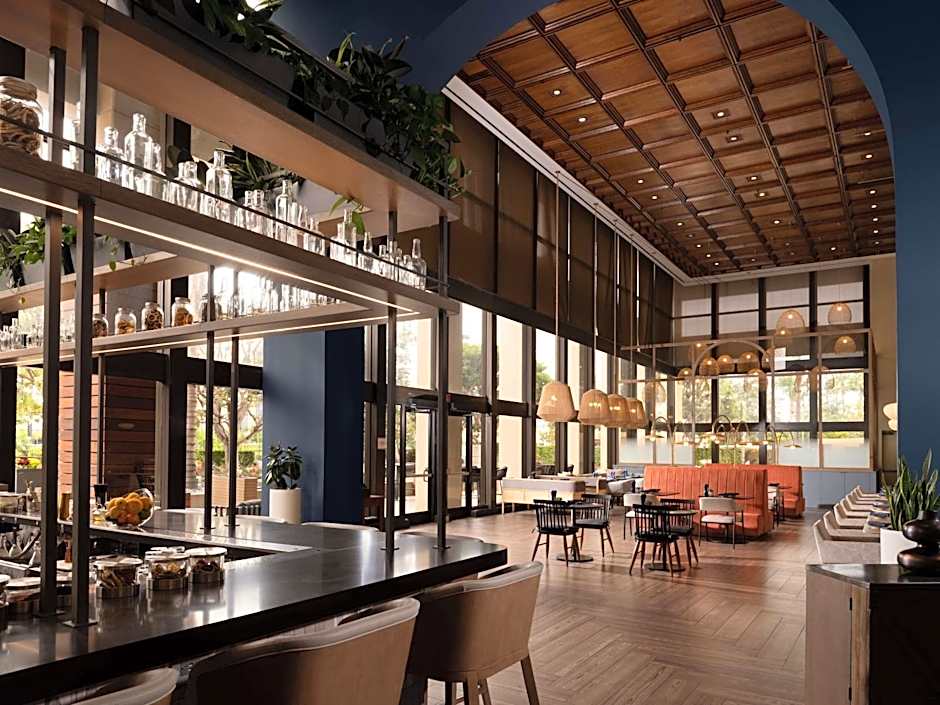 Hotel Fera Anaheim, a DoubleTree by Hilton