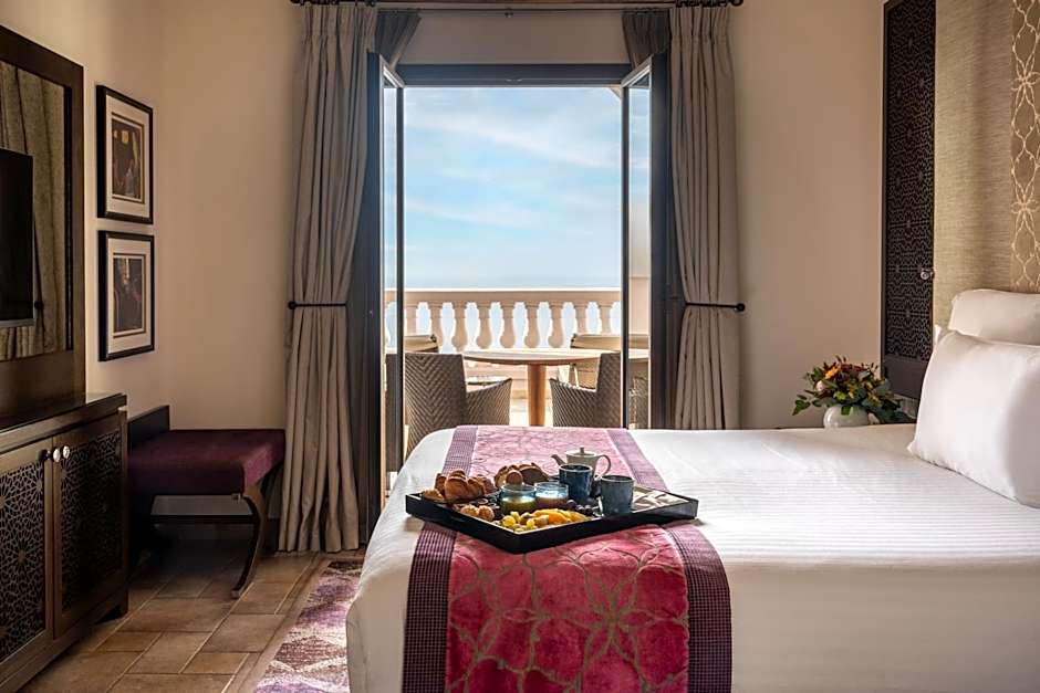 Tiara Miramar Beach Resort