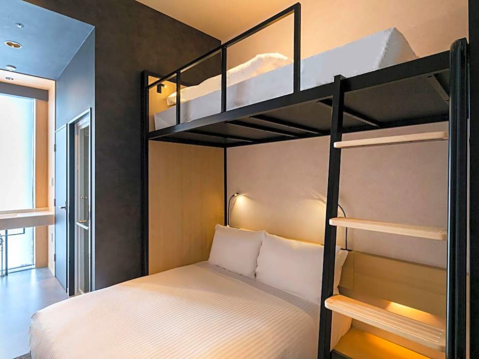 Akabane Holic Hotel