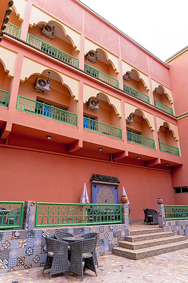 HOTEL LA VALLEE DES KASBAHS CHEZ ILYAS
