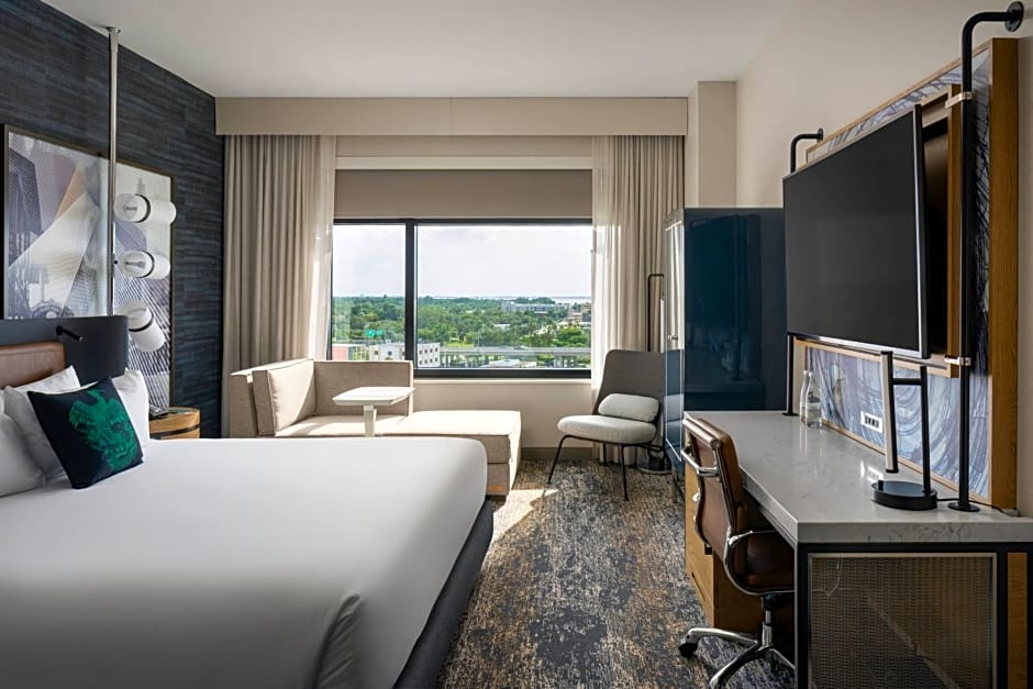 Luminary Hotel & Co., Autograph Hotels