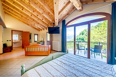 Suite with Balcony