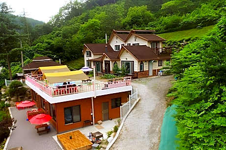 Gangwon Hongcheon Flower Hill