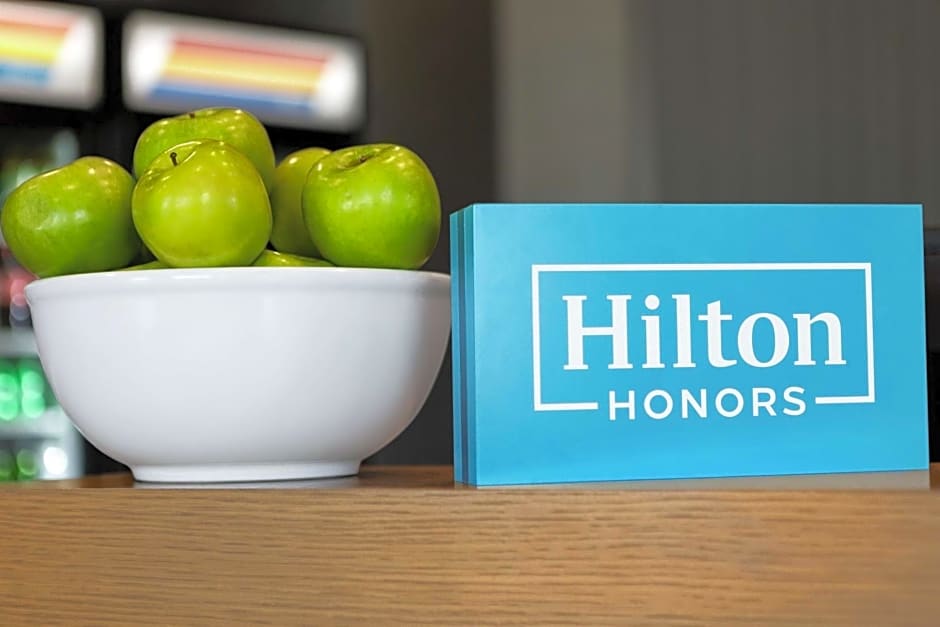 Home2 Suites by Hilton Minneapolis University Area