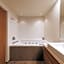 Balma Restaurant Suites