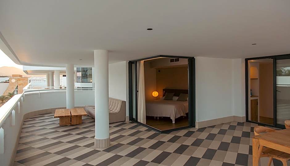 El Hotel Pacha - New Opening June 2022