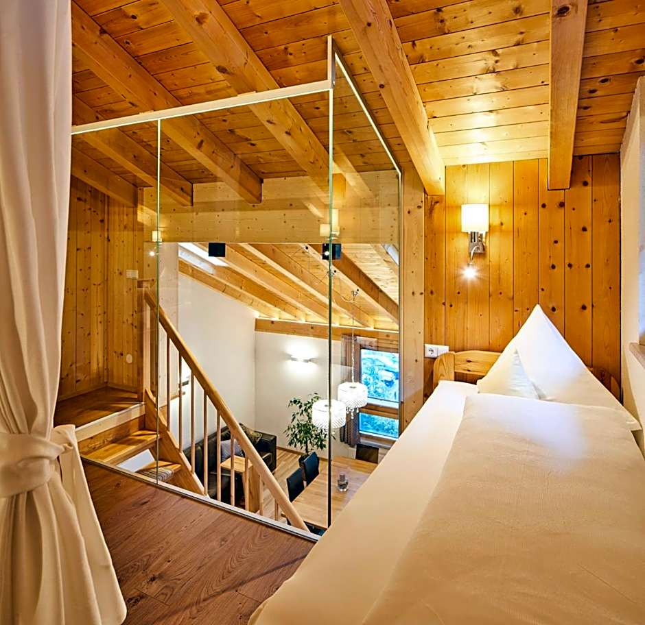 Tirolerhof - Appartementhaus