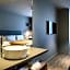 Yurbban Trafalgar Hotel