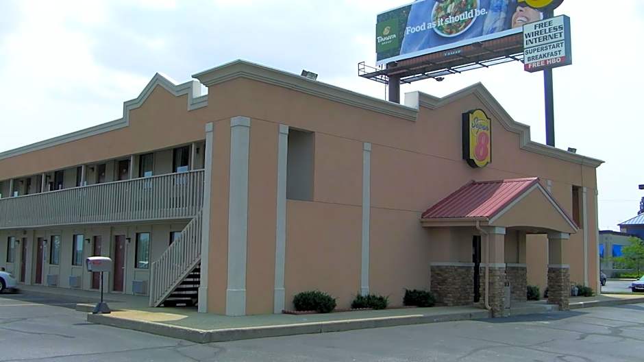 Super 8 by Wyndham Lafayette / Purdue Area