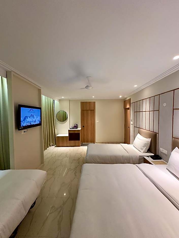 Hotel Himalaya Haridwar @ Har Ki Pauri Road