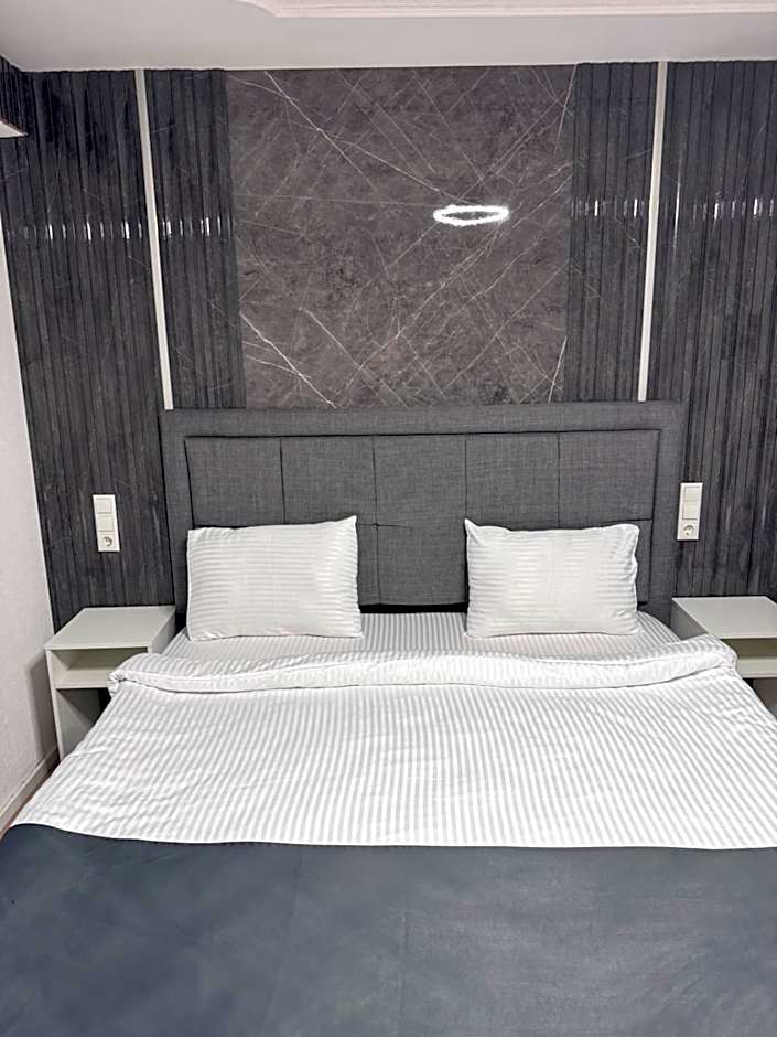 DiDo Diamond Hotel