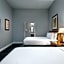 New Orleans Courtyard Hotel by the French Quarter