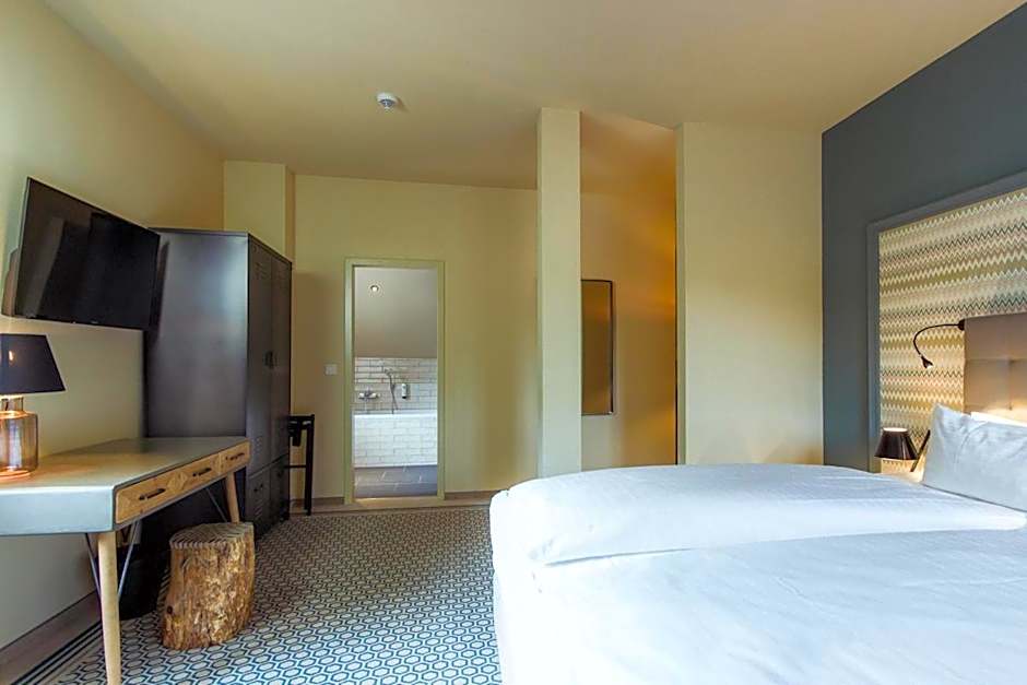 Hotel Goldene Traube - by Neugart