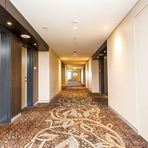 Calamvale Hotel Suites and Conference Centre