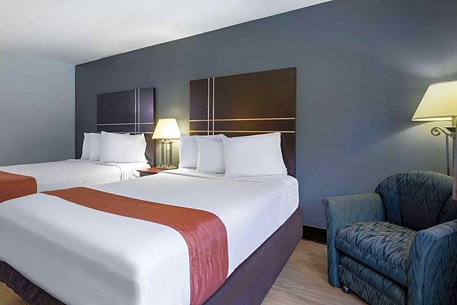 Travelodge by Wyndham Merrill