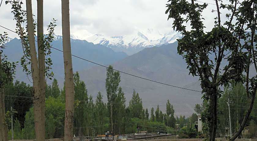 Sangto Green Guest House