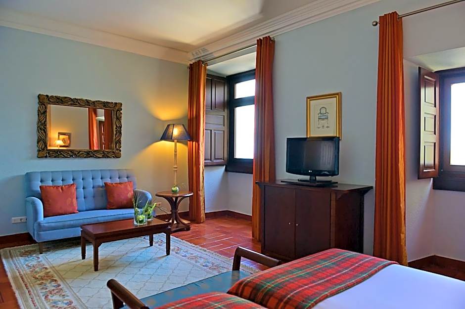 Pousada Castelo de Palmela - Historic Hotel