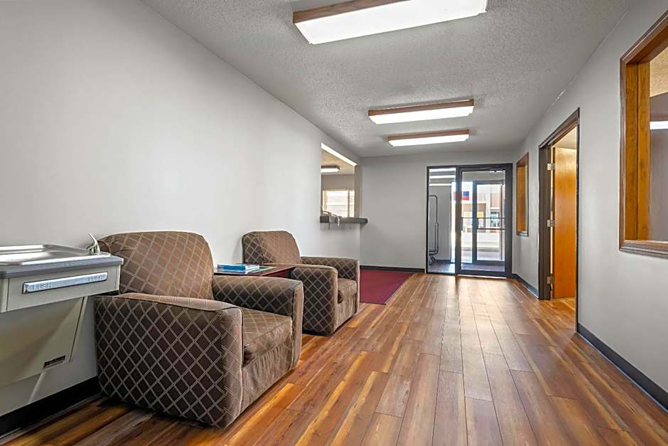 Econo Lodge El Paso, IL