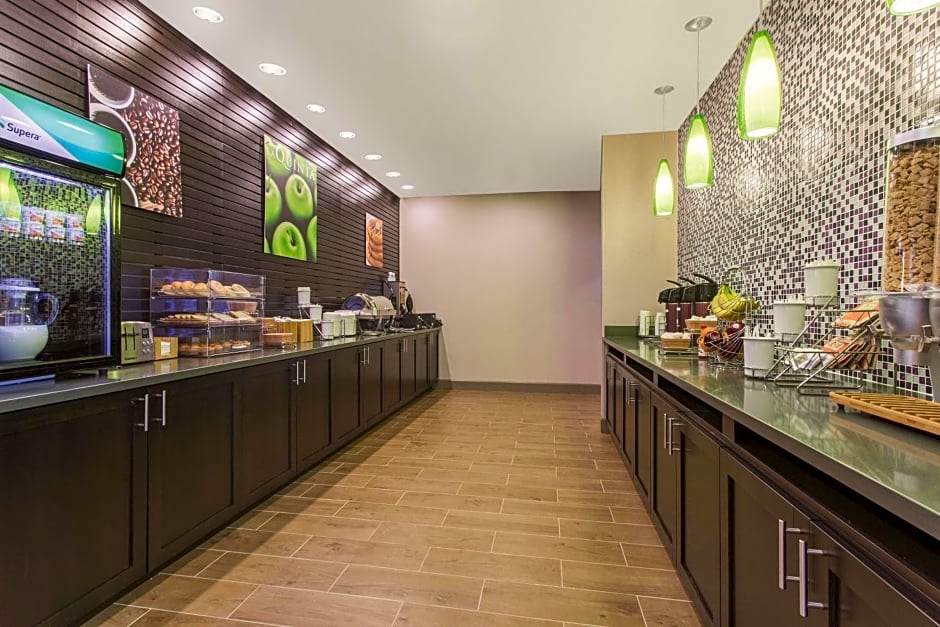 La Quinta Inn & Suites by Wyndham Tumwater - Olympia