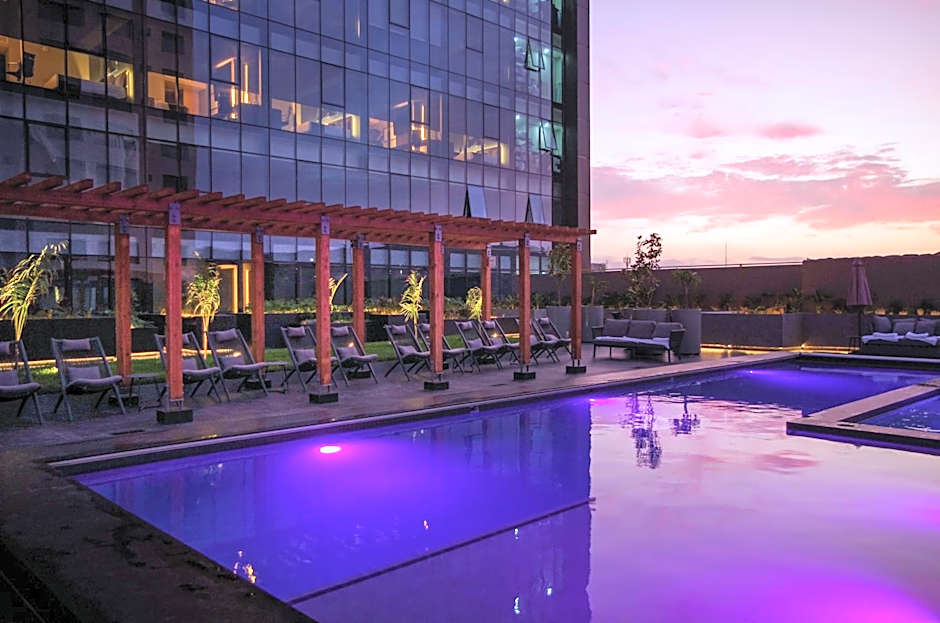 QUARTZ HOTEL & SPA