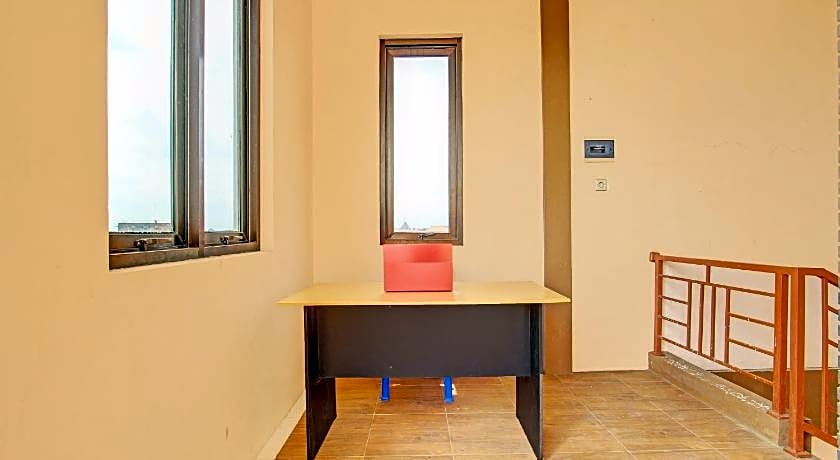 Hotel O Kristin Homestay