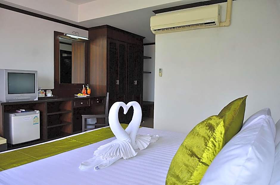 First Residence Hotel