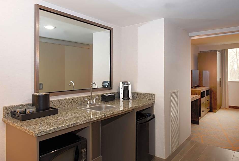 Embassy Suites by Hilton Cincinnati Northeast Blue Ash