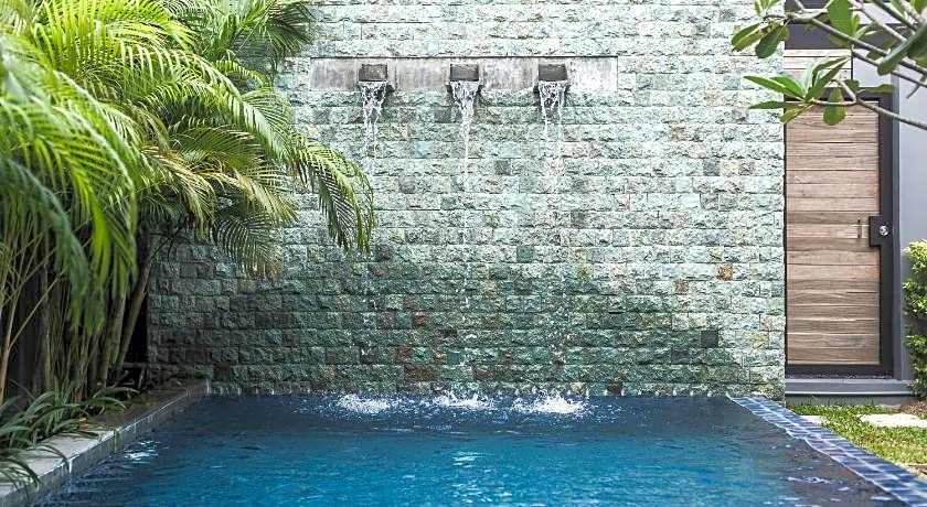 Two Villas Holiday Phuket: Onyx Style Nai Harn Beach